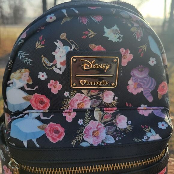 Disney Loungefly Women\'s Black Floral Print Zipper Around Backpack Rare HEART main image 11